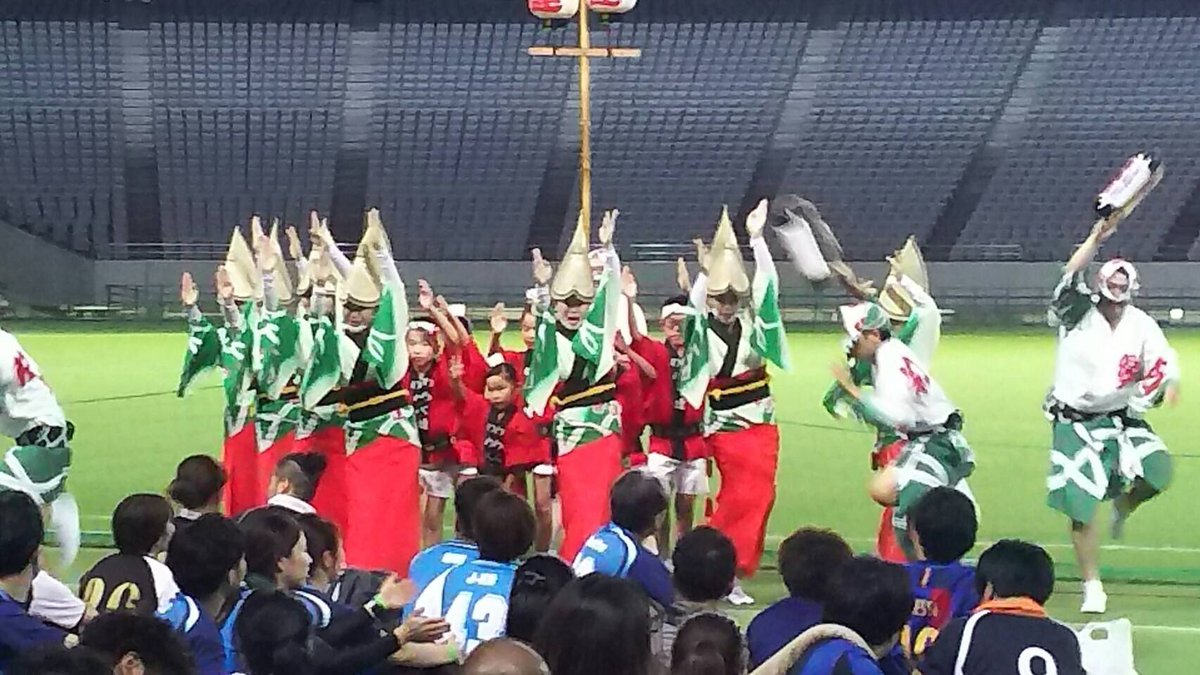warakuren's tweet photo. #Waraku #danced at #ajinomotostadium for #Ghana, Enije's footsul closing ceremony. Thank you #Enije for inviting us again! It was fun! https://t.co/jH037FTJtM