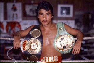 ジャスミンティー コンガ また暑くなってきましたからね マサノブさん またかかりましたよ パヤオプーンタラット選手の 入場曲でした 写真は対戦相手の渡辺二郎さんです ゞ Vkifm Interfm7 T Co W9pvwakmar Twitter