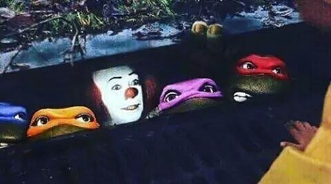 Rlyehsaurous's tweet photo. We've got pizza down here
#IT #NinjaTurtles #Horror #Mashup #Pizza #PeperoniPimpin #CheesePlease #StuffedCrustAllDay #CultOfCthulhu https://t.co/lCz9tZs4Af