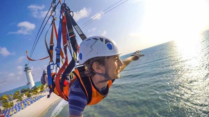 CruiseNorwegian's tweet photo. When you zip, I zip, we zip! #CruiseNorwegian #HarvestCaye https://t.co/9BdEVpNMmc