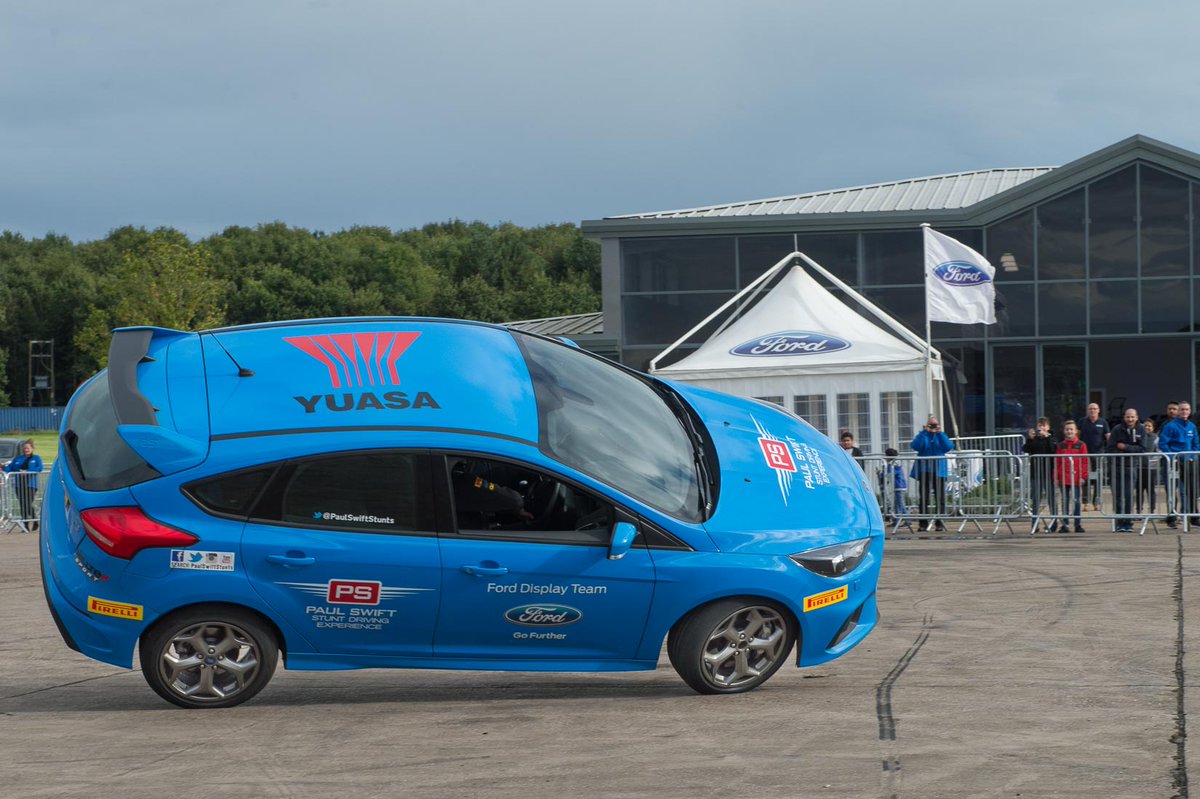 lolpmac's tweet photo. @Sandicliffe @PaulSwiftStunts 
 Great weekend at #Bruntingthorpe for the #onyourmarks show https://t.co/dS0RP5Mixx https://t.co/gWhFncopyk
