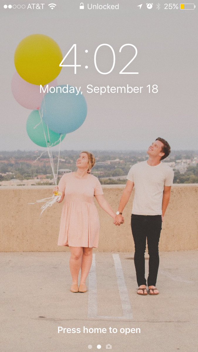 minousimpson's tweet photo. My lock screen makes it look like Nick and I are looking at the time. And I wouldn't want it any other way! https://t.co/3rRwljJmh6