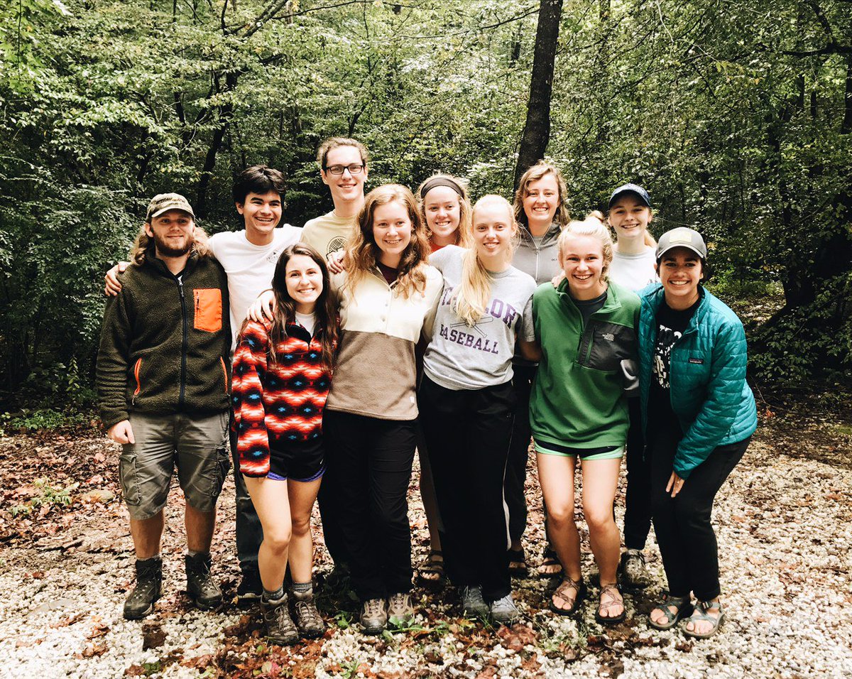 OldSchoolSWO's tweet photo. We're all Wilderness First Responders! Recap Blog coming soon. #solosoutheast #wildernessmedicine #wildernessdiscipleship https://t.co/hpFGeK3YGS