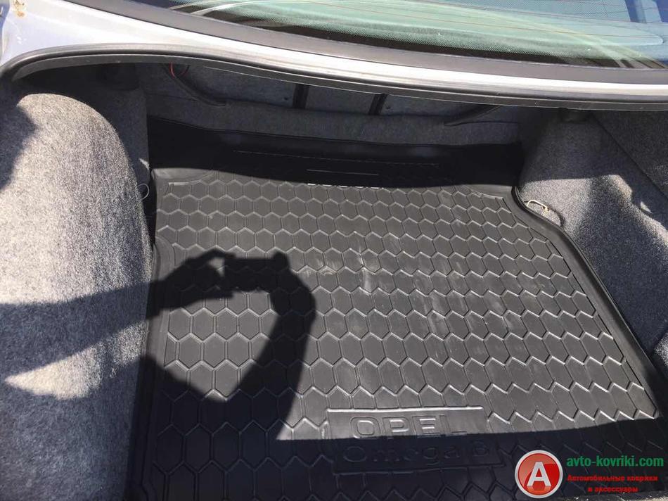 Замок багажника opel insignia Замок багажника opel insignia