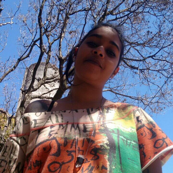 _brunabarreto_'s tweet photo. #NewProfilePic https://t.co/oJezij5iDu