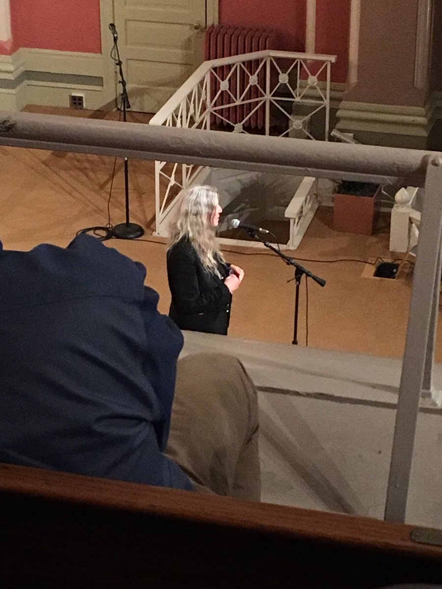 LizAnnDawson's tweet photo. Saw Patti Smith tonight @SixthandI. Her humor, her voice, her kindness and calm sense of self—all unforgettable. https://t.co/mowhoSb2UL