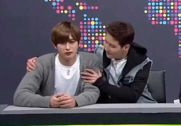 Eilyn_Chan's tweet photo. #JaehyoBusStop
#BBombParadise
#Jaehyo #BBomb https://t.co/dcBtR8DQsY