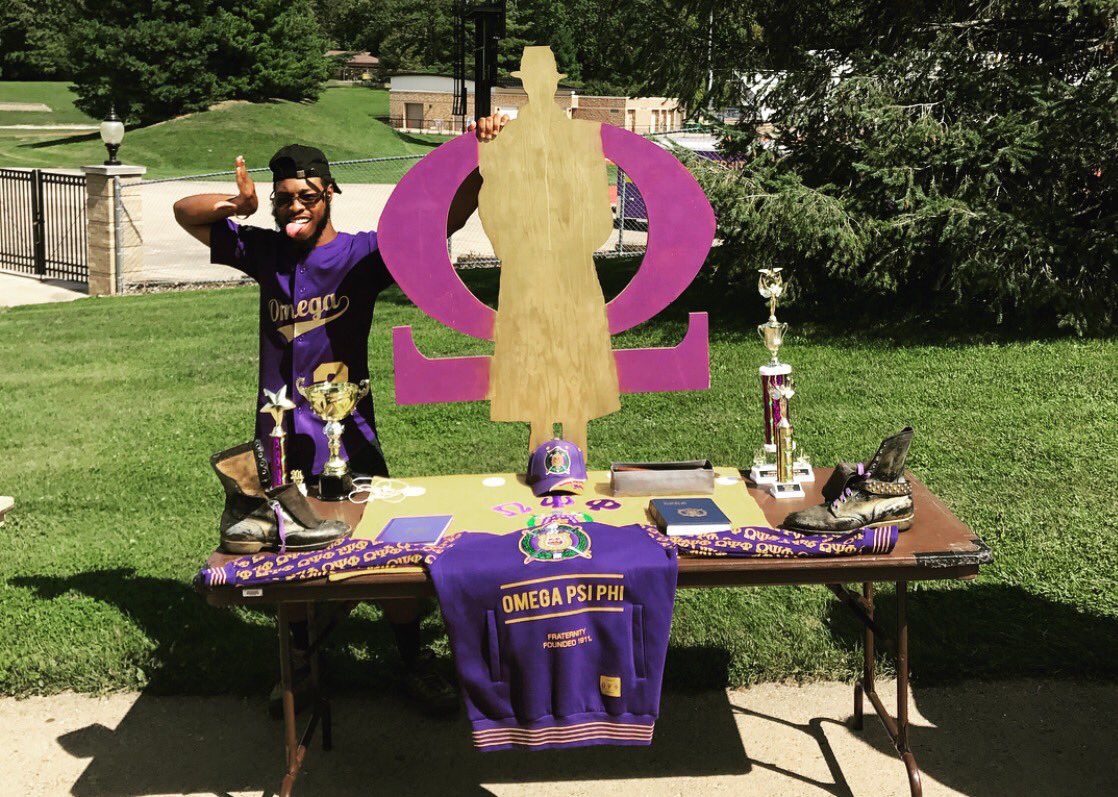 WiuGammas's tweet image. Our #MCM for this month goes to @Lelo064 💜💛Thank you for always being so supportive, Theta loves you 💕#FA16 #WeSeeYouMrPresident 🐶