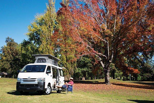 Adventures_AU's tweet photo. Easy to manouvre and with all of the basics, you’ll be able to hit the road in no time in the Jayco Freedom. https://t.co/GD6u0oX4eF https://t.co/zYJIjKyD6d