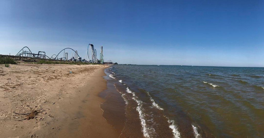 wifemotherrunr's tweet image. Loved the location of @bloggycon #bloggycon17 @cedarpoint