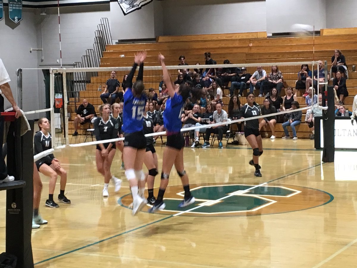 RHolmanSJUSD's tweet photo. @Serrano_Nation wins the third set and match. Great job of representing @SnowlineJUSD. #SHSDiamondbacks #bestyearever https://t.co/v2FcJMUILC