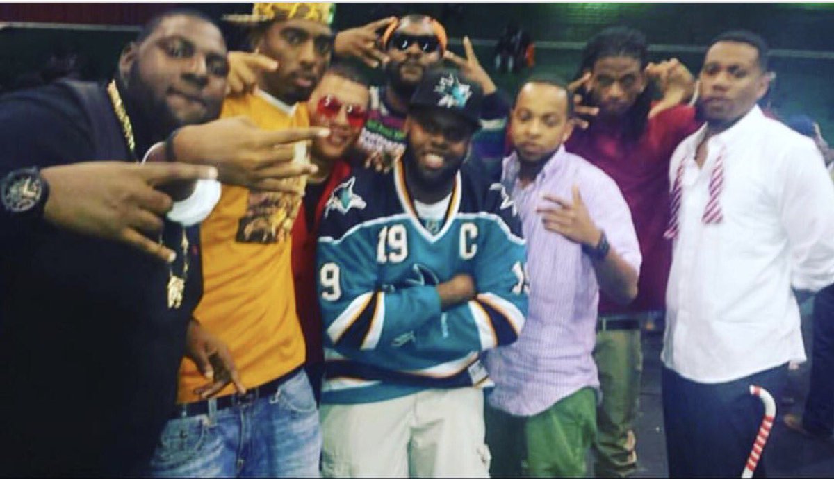 GdotLastname's tweet photo. #StackzDay I gotta get this pic blew up https://t.co/3YOnQkjdQ0