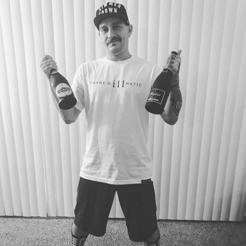 HeyItsMeSalty's tweet photo. #NewProfilePic #truecooks #cheflife #chefsunited #illmatic https://t.co/WodBuq8VaW