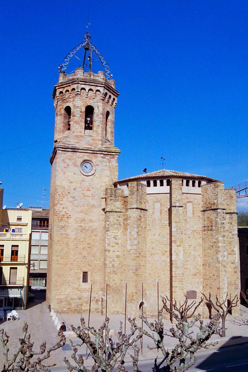 autocaravanasES's tweet photo. ¿Qué tal una escapada para conocer el #patrimonio histórico de #Lleida ? Románico y buena #Gastronomia ! #viajar https://t.co/g3FQylIsiF https://t.co/0AAxFXxGYc