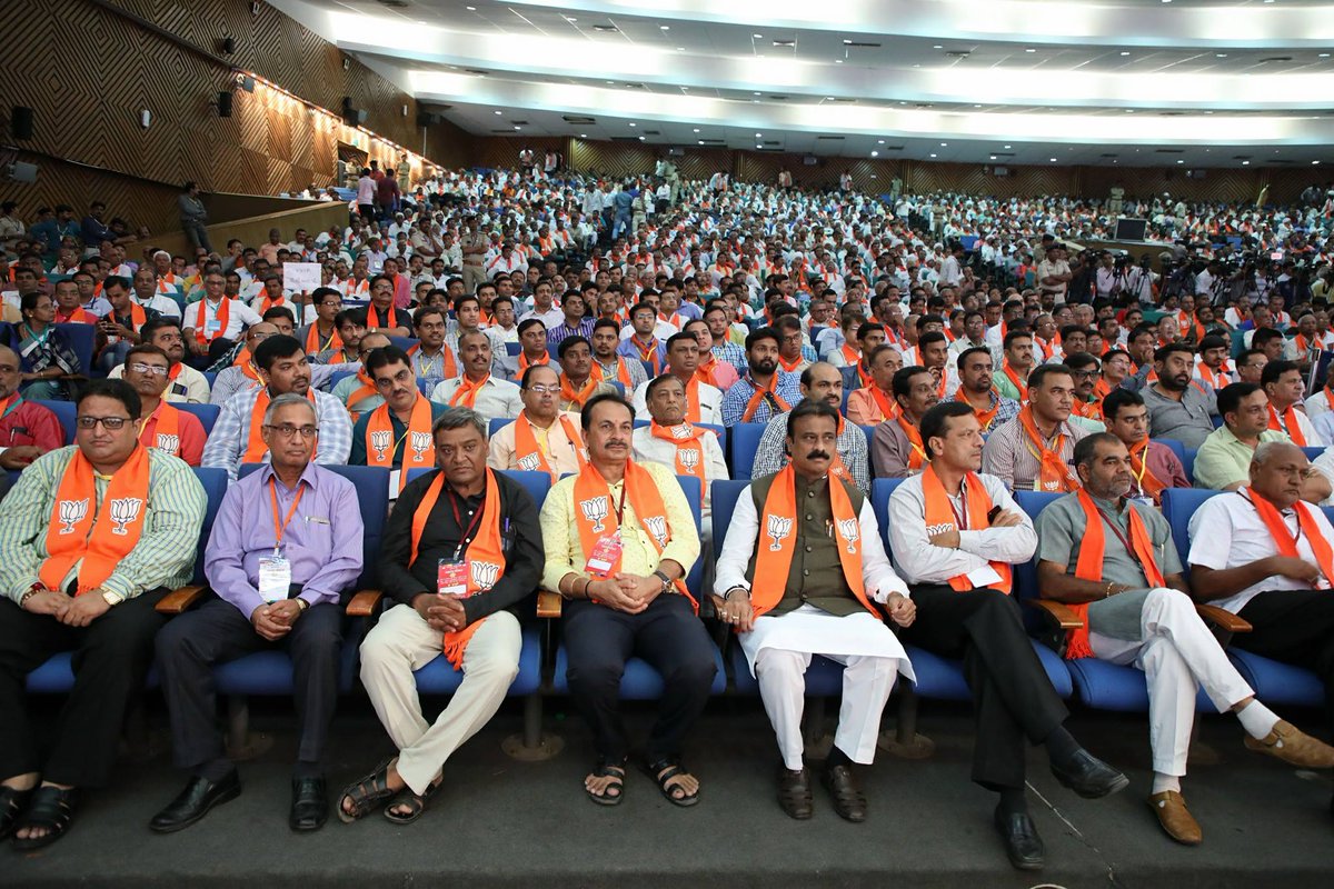 PradipsinhGuj's tweet photo. અમદાવાદમાં આયોજીત સહકાર સંમેલન પ્રસંગે. #SahkarSammelan @BJP4Gujarat @narendramodi @AmitShah @vijayrupanibjp @Nitinbhai_Patel @jitu_vaghani https://t.co/lC0xAGVKRn