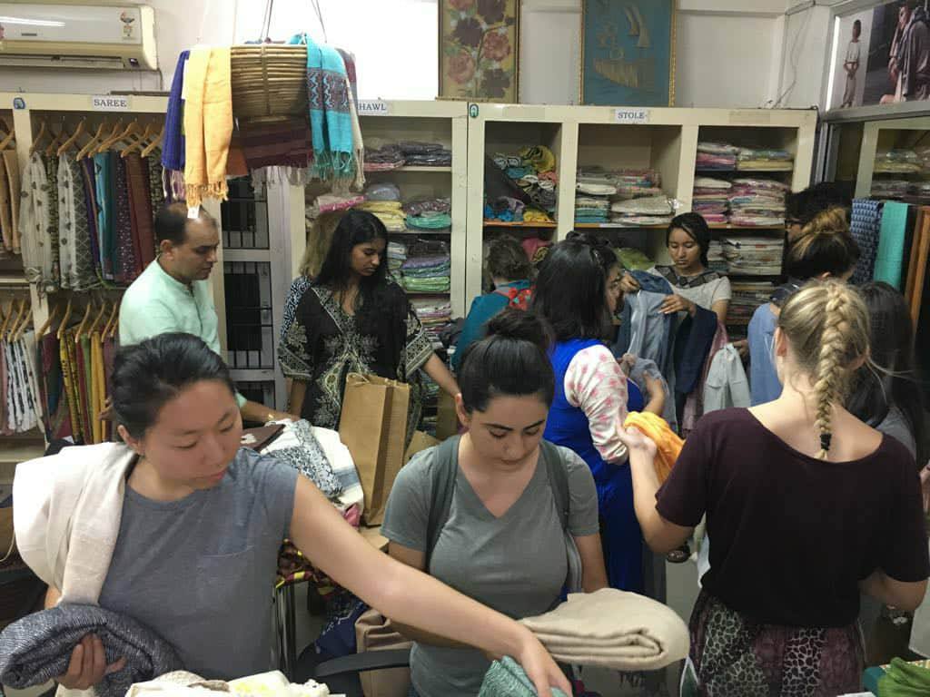 FabricPlusAssam's tweet photo. Late night shopping bonaza by guests from University of Washington at our retail in Zoonali, Guwahati.
#FabricPlus #FosterSchoolofBusiness https://t.co/43Iln1XjvD