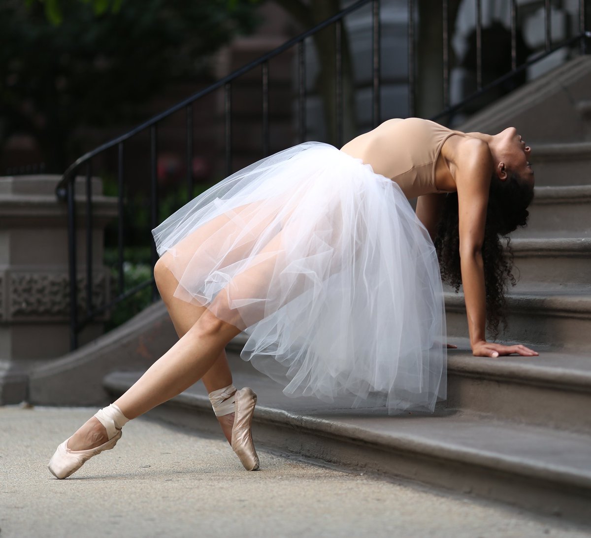 lunaradevers's tweet photo. #dance #ballet https://t.co/po9akMic3S