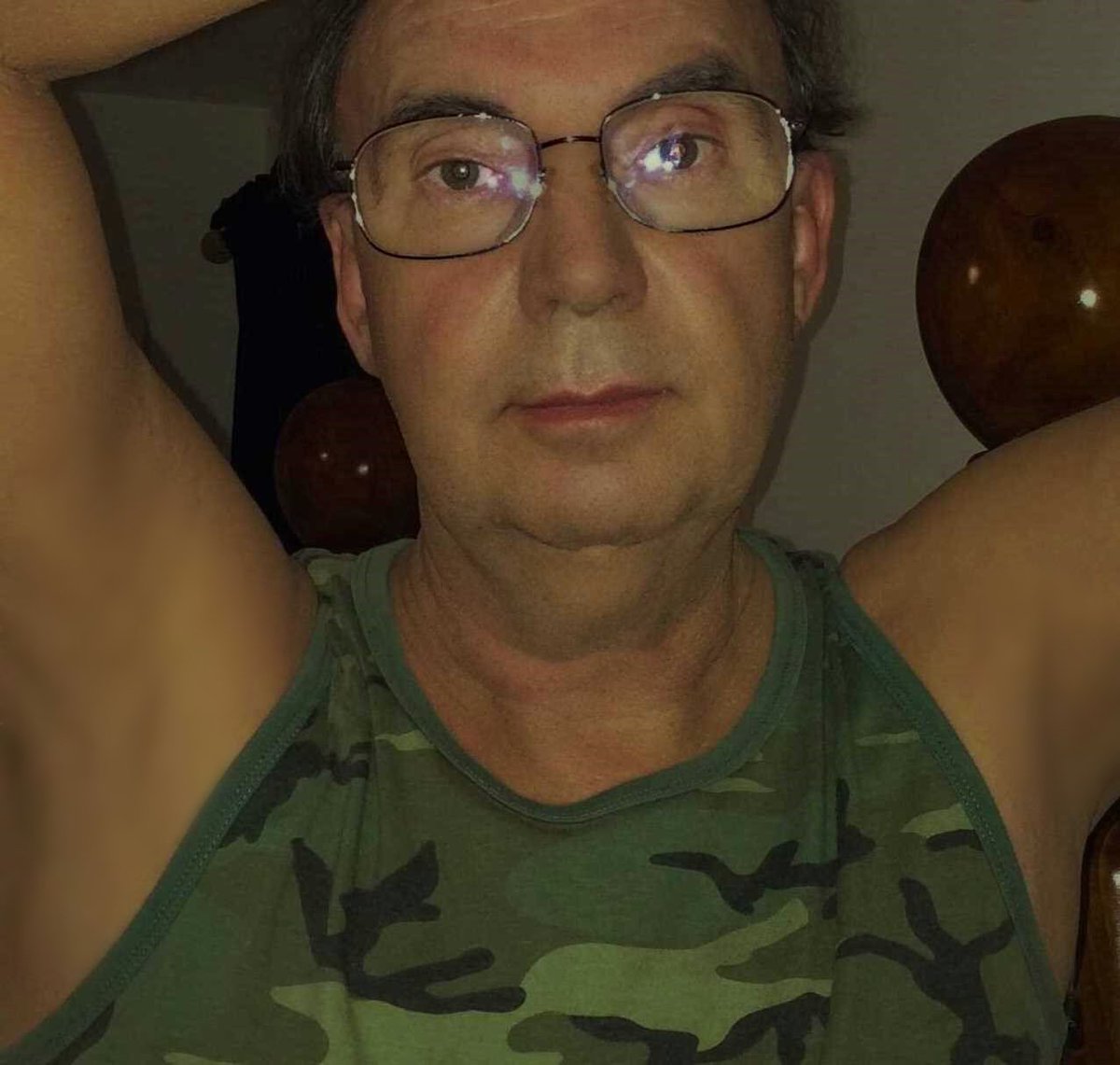 LEVITZSTEIN's tweet photo. Well, I really don't care what Trump or Jung Un says, my life is turning to Jesus Christ. #GoChrist  @LEVITZSTEIN https://t.co/7Yd7c2fEza