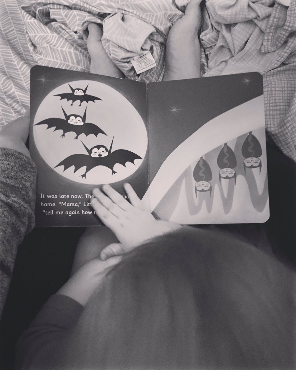 Ashwigles's tweet photo. Please never grow tired of reading.
#StartThemYoung
#ReadingBaby
#BookLover
#LittleOwlsNight
💙📖😴 https://t.co/hUcGPditEP