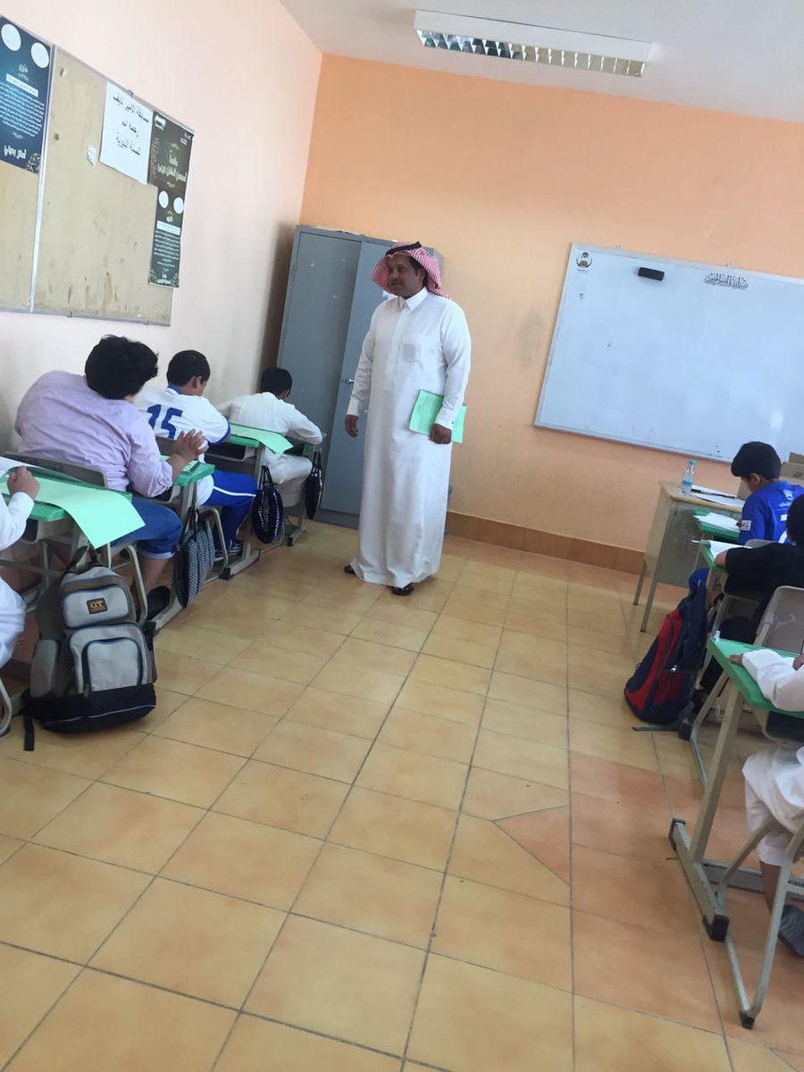 AlMohobin's tweet image. قسم #الموهوبين_تعليم_المذنب  يطبق مقياس القدرات العقلية بمدارس محافظة #المذنب صباح اليوم 28/12/1438
#مدرسة المتوكل
تنفيذ أ.عبدالله الشويمان