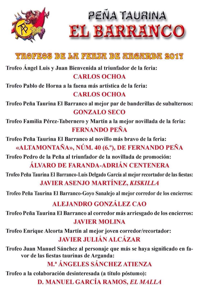 ochoa_carlitos's tweet photo. Paso a paso y sin pausa se hace el camino. ¡¡Feliz por recibir los premios al triunfador de la feria y a la mejor faena de Arganda del rey!! https://t.co/WTDzTlXeUA