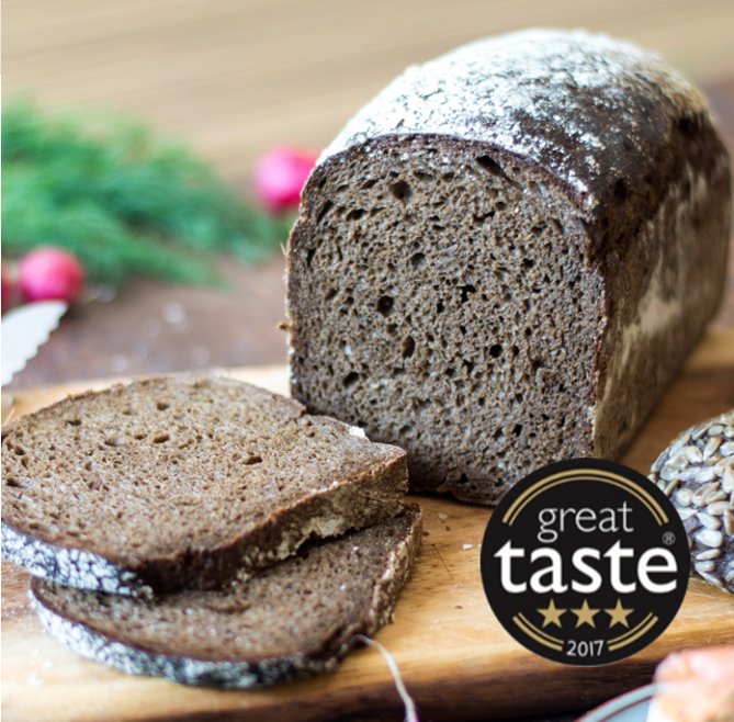 karawaybakery's tweet photo. Have you tried our Lithuanian Scalded Rye yet? It has won ⭐⭐⭐ at the #greattase awards and is one of our best selling loaves! #tryitwithrye https://t.co/J49rR1bfzV