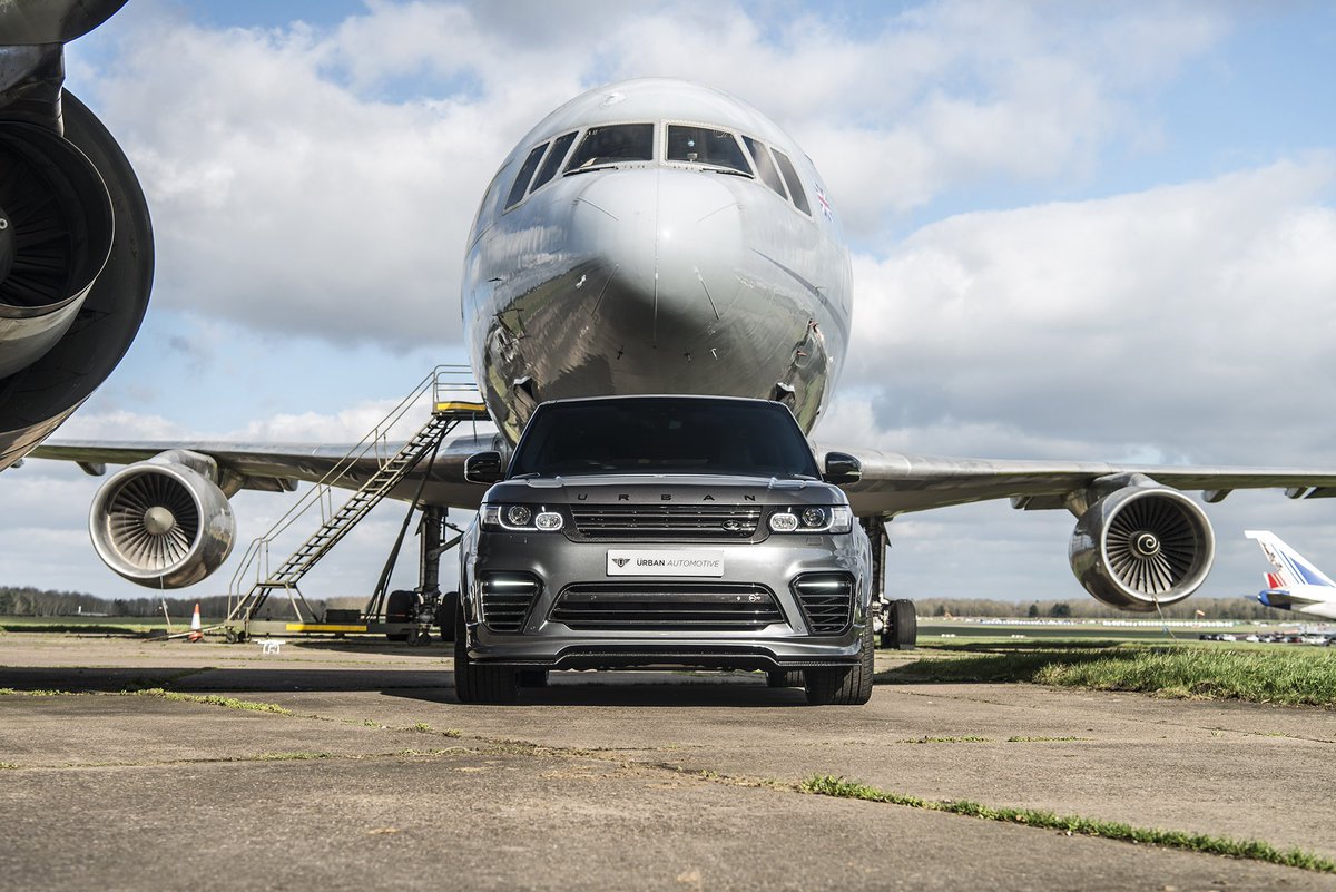 UrbanAutoMK's tweet photo. We're taking it back this Tuesday to when @GFWilliams produced some incredible shots of our SVR!

#UrbanAutomotive
#RangeRover
#GFWilliams https://t.co/Lz1UGlO2qU