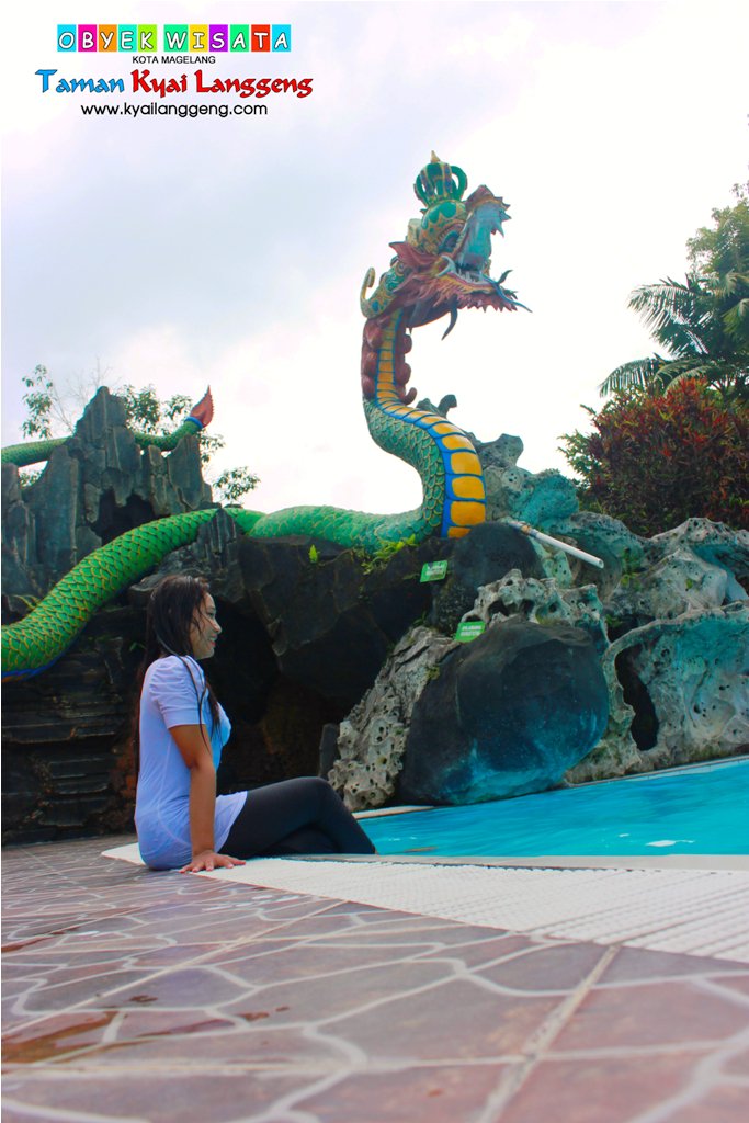 kyailanggengmgl's tweet photo. Panas-panas kek begini enaknya kungkum di Kolam Renang Taman Kyai Langgeng.....duiingiiiiiin n' suegeeeerrr..... #infoMGL #promoMGL #Wisata https://t.co/vWq9IQXt12