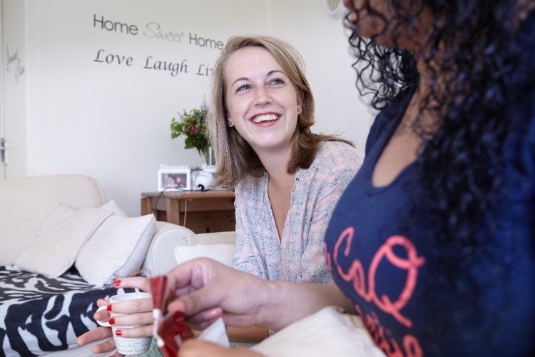 Het magazine ´werken aan herstelkracht´ staat online. O.a. over ervaringswerken en peersupport. bit.ly/2h10JmC ^AH