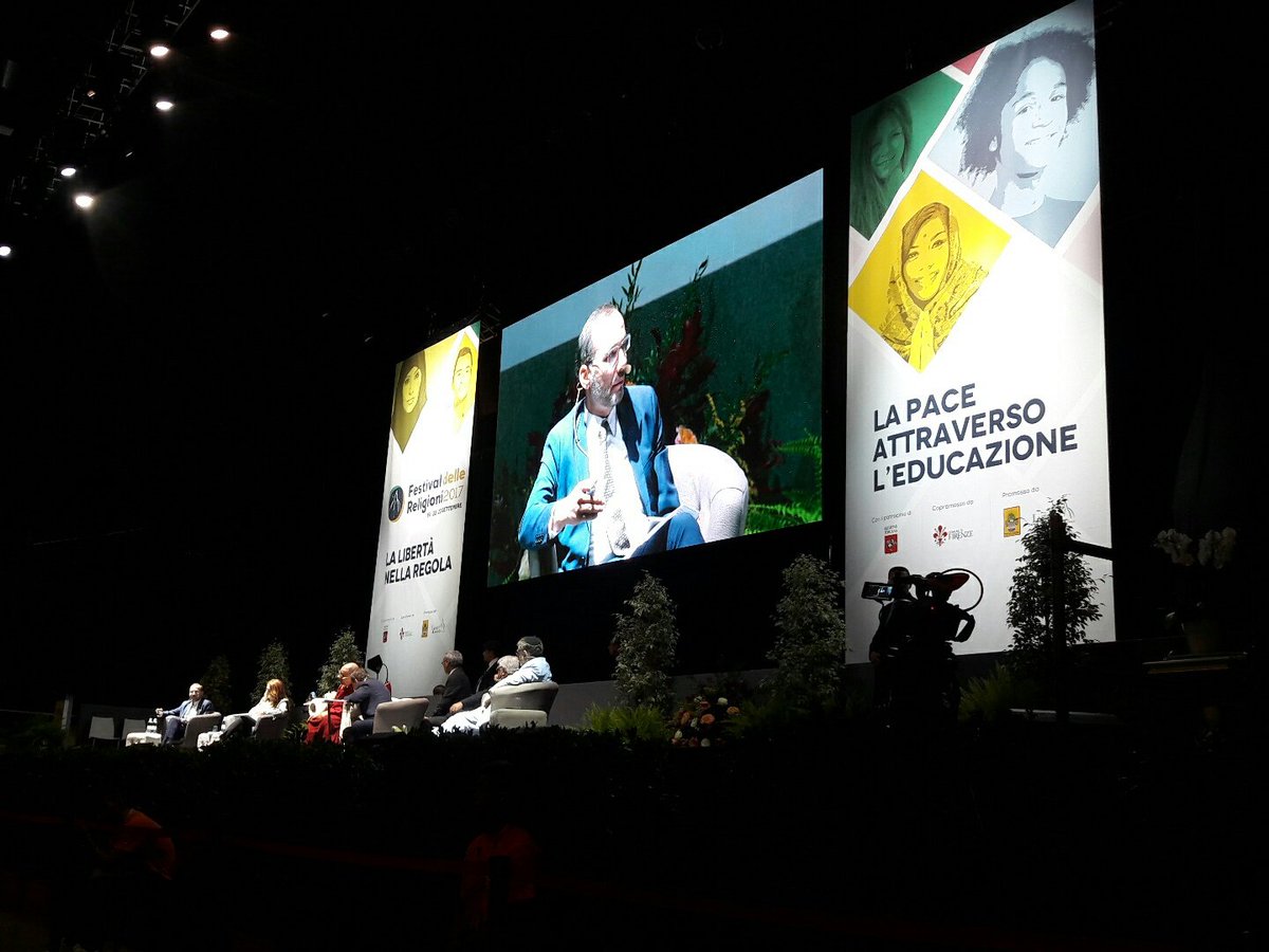 #Libertà nella #Regola Conoscere noi stessi per rispettare altri #jihad significa sforzo <a href="/ElzirI/">Izzeddin Elzir</a> con <a href="/enzobianchi7/">enzo bianchi</a> e <a href="/DalaiLama/">Dalai Lama</a>