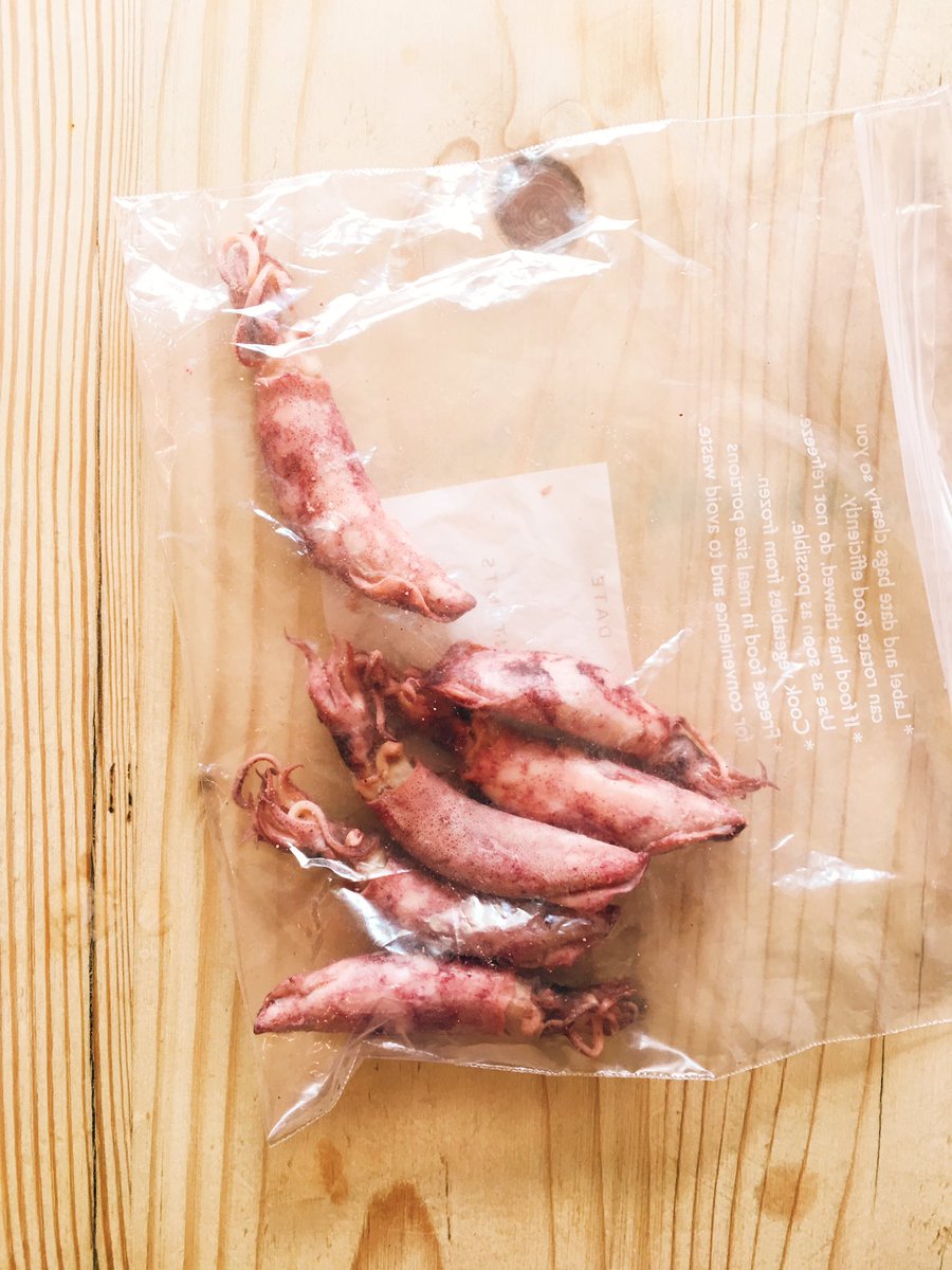 Just did a dodgy drug deal with @oishinboy through his car window. Looks like we're eating these on radio tonight. <a href="/BrumRadio/">Brum Radio</a> <a href="/theradionow/">TheRadioNow</a>