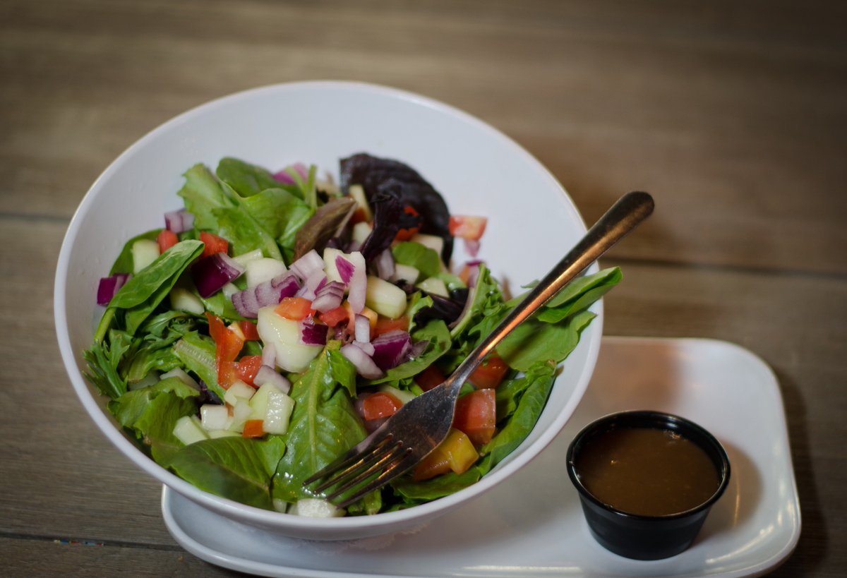 NeoPizzaAnnap's tweet photo. Fresh salads offered daily for those times you want something a little green with your pizza! 🍕🥗 https://t.co/zp738Ao5eE