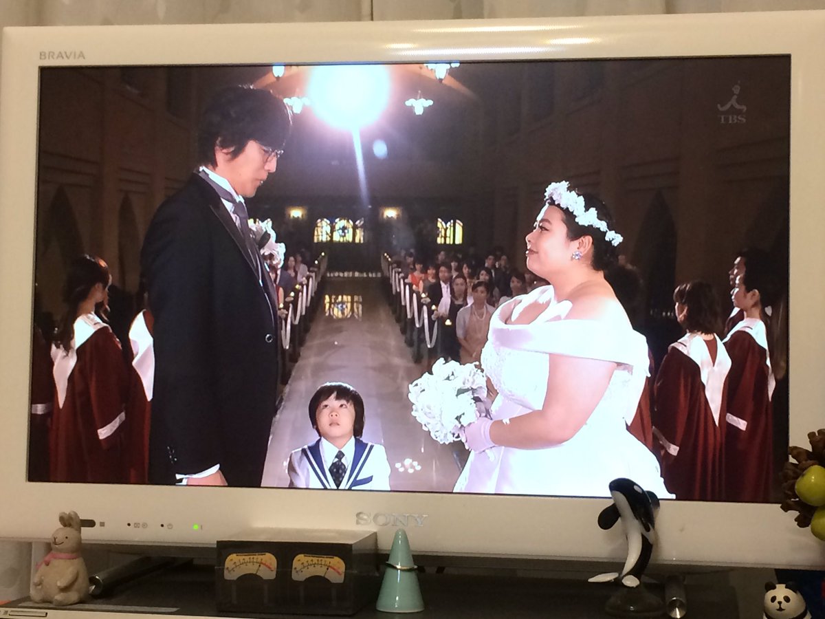 ট ইট র カメオタビー カンナさーん の結婚式場 セレス高田馬場 だ 見学に行ったから知っている キャンドルが写真ほど並べられないのと 模擬式の聖歌隊や楽器演奏が豪華すぎて自分たちには合わないね ってことでやめたけど ドラマで見るとイイ感じ