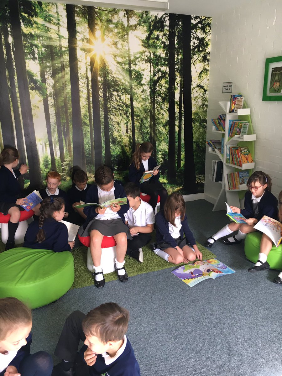 Our new reading zone is a real hit at playtime. #keelby#welovereading