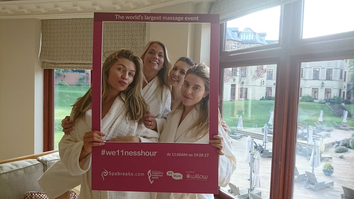 abi_wright's tweet photo. We are here!!! #we11nesshour @PennyhillPark @OfficialClancy @spabreaks https://t.co/MX3os4MEef