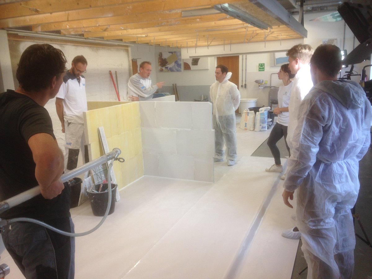 Gijs_KnaufNL's tweet photo. Training @KnaufNL Gips- en Cementgebonden met informatie over Machinetechniek in de Knauf Akademie https://t.co/z2mEUXjCFt
