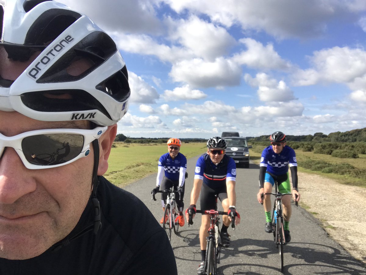 MarkLacey7's tweet photo. #GPECharityCycle @davidhappell1 #davidflynn #andylee #ridesafe https://t.co/Vr6VgsD6QY