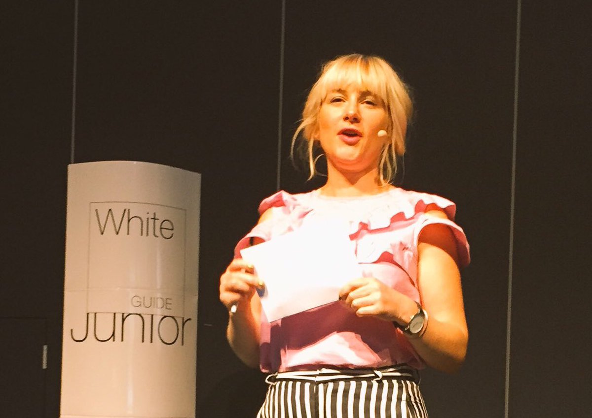 "Ni är alla såna hjältar!" <a href="/lisalemke/">Lisa Lemke</a> hälsar Sveriges offentliga gastronomi-elit välkomna till #whiteguidejunior2017 #skolmat #äldremat