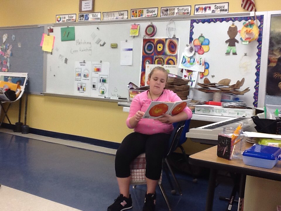 LindaDaumen's tweet photo. Having fun in the art room reading #TheDot by @Peterhreynolds @BR_teach @CyndiWms5 @WSroufe #pclearn #k12artchat. https://t.co/zYigJiRSU5