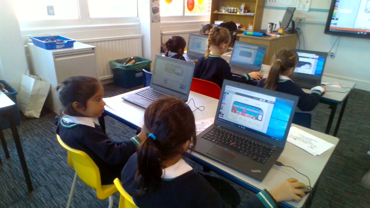 CroydonHighJnrs's tweet photo. We are busy working on new designs for London buses. #year1computing #londonbusdesigners https://t.co/qL6rQkdAd3