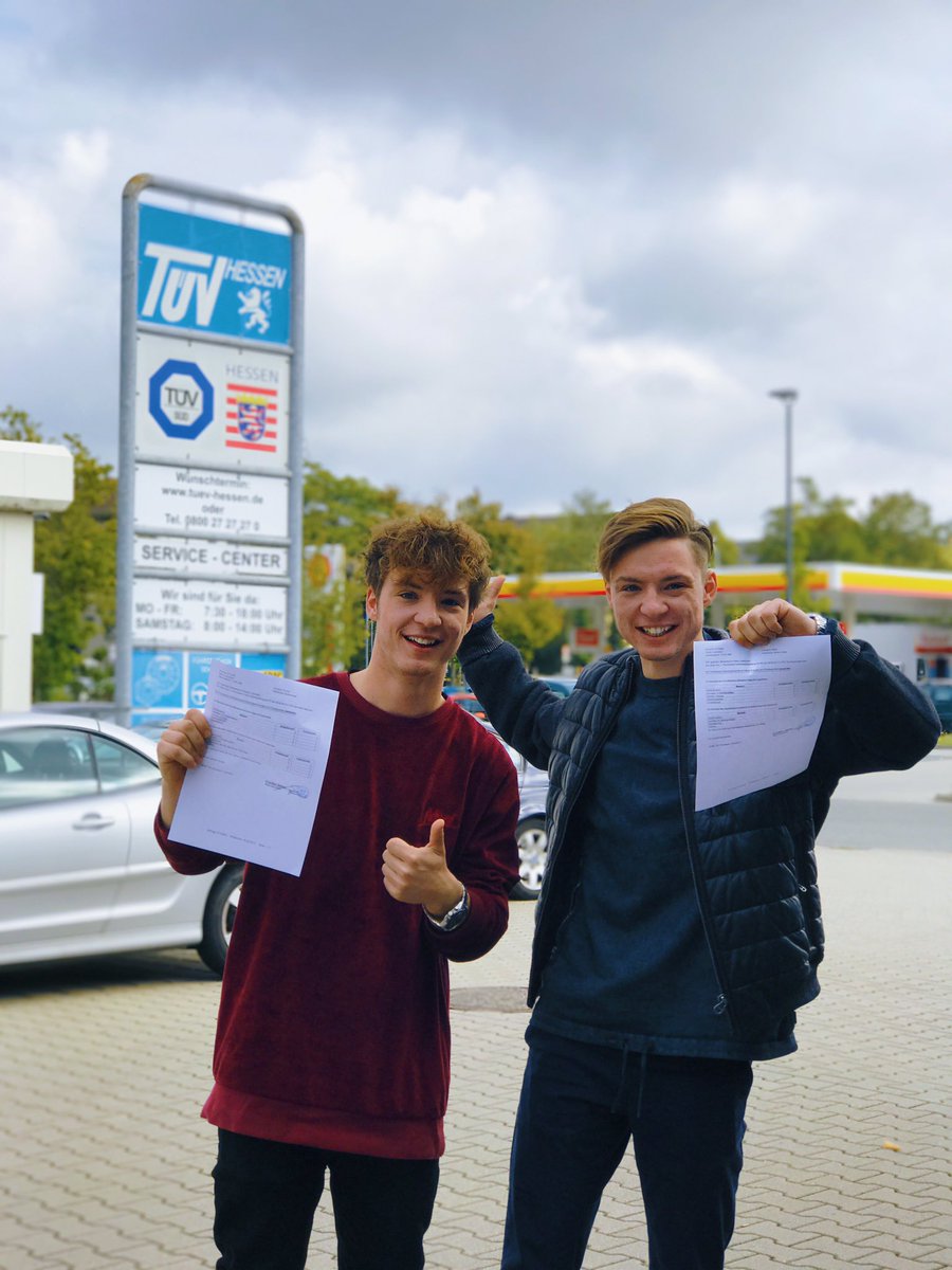 Theorie Prüfung bestanden!! 🎉🎉 Jetzt noch praktische Prüfung und dann dürfen wir Auto fahren!! 😍🚗 Theorie Prüfung bestanden!! 🎉🎉 Jetzt noch praktische Prüfung und dann dürfen wir Auto fahren!! 😍🚗