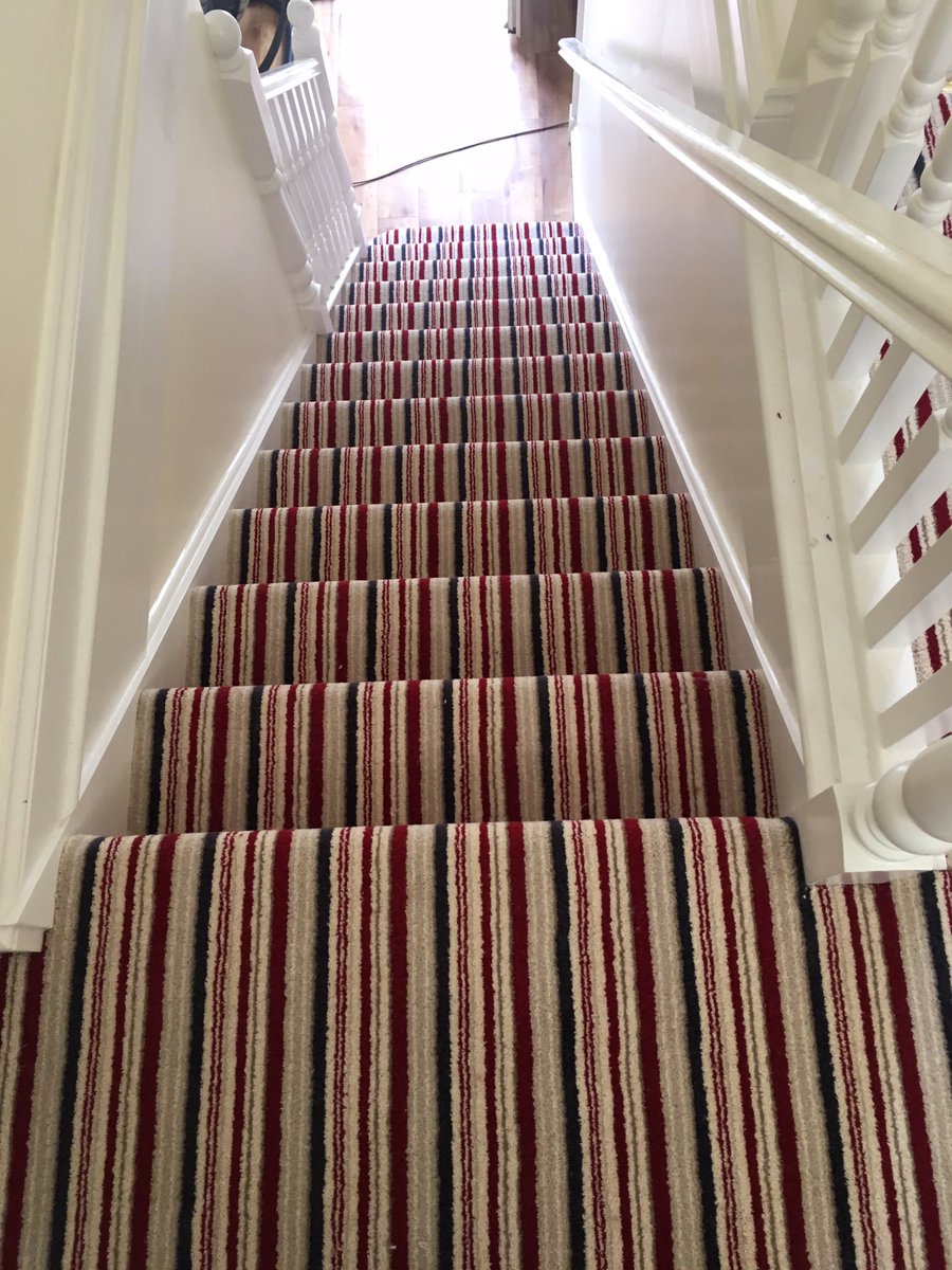 CarpetComfort's tweet photo. We think this Brockway Carpet -  Solar Stripe in Trafalgar Stripe looks fantastic on this stairs and landing @brockwaycarpets https://t.co/lLwk40Q4hz