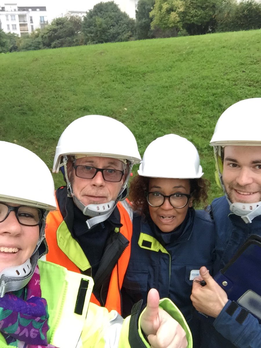Même sous la pluie il y a pas de temps pour la prévention! Visite croisée UCF/DR échanges et partages au RDV   #P2SIDF2017 <a href="/FrancoisePenaud/">Francoise Penaud</a>