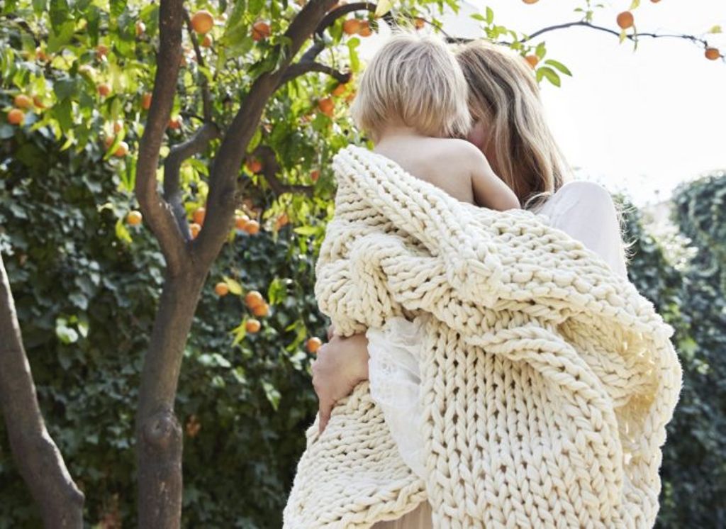 fcumellas's tweet photo. Bobo Plaid 

#cumellas #mikmax #mum #baby #handmade #knitted #interiordesign #homedecor https://t.co/9so5l7noBd