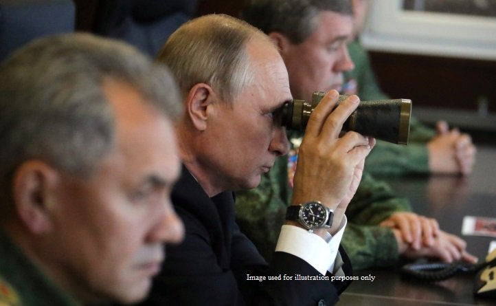 RussianEmbassy's tweet photo. Observers from 50 countries taking part in Zapad-2017 defence exercise. How many are invited to NATO war games? https://t.co/2KFC96FhO0