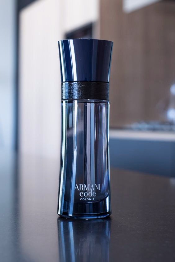 essenza_ng's tweet photo. A fragrance for men with a fresh sensuality.ππ
Available in our stores!!
#GiorgioArmani #CodeColonia #perfume #fragrance #essenzang https://t.co/F3A4wCD513