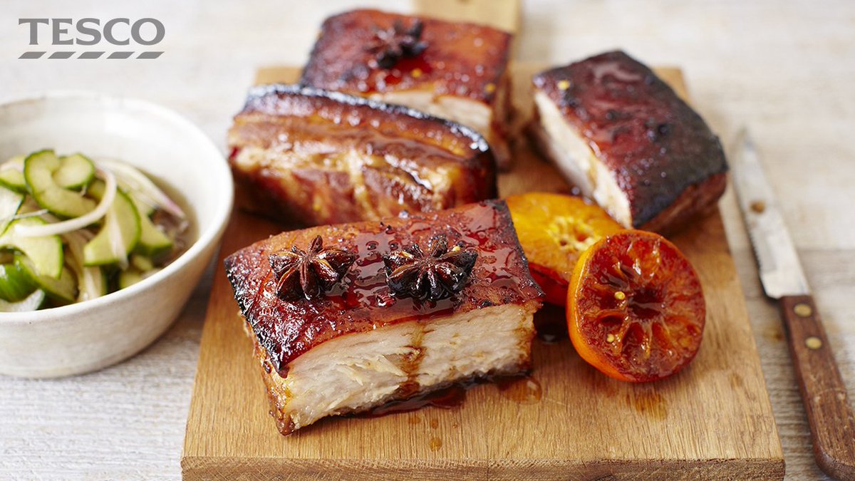 Tesco's tweet photo. Today's the start of #BritishRoastDinnerWeek! Welcome back the Sunday 🌟 with this pork belly classic. https://t.co/YxPrwgk5C1 https://t.co/ZbzTLb79N0
