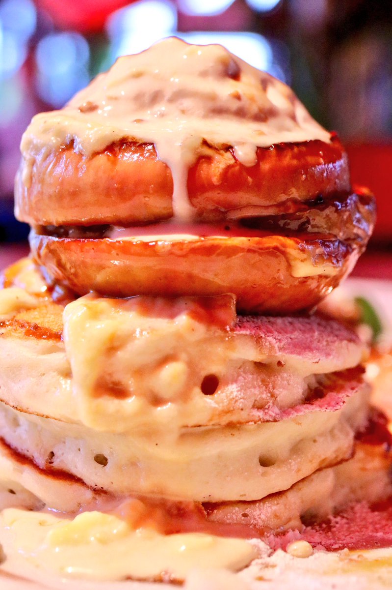 Uzivatel はなとも Na Twitteru 埼玉県ふじみ野市にある コナズ珈琲さん ベイクドアップル 塩キャラメルパンケーキ ふんわり生地に相性の良い塩キャラメル さらには甘酸っぱい焼きたてリンゴをトッピングした コナズ珈琲ふじみ野店 秋限定のパンケーキ とろける食