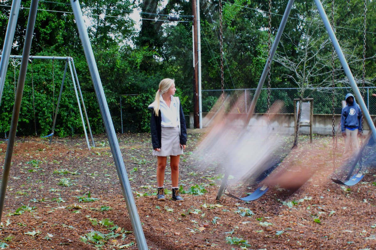 aperture_bbs's tweet photo. "Missing the Magic of the Moment" by Christian Craig #ClassFav #BlurVDepthOField #Photo1 https://t.co/6O91P8gs0V