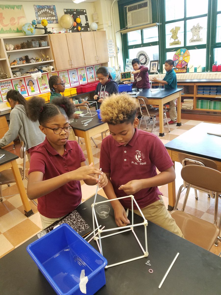 Engineers at work! 4-307
#ps76q #76learns